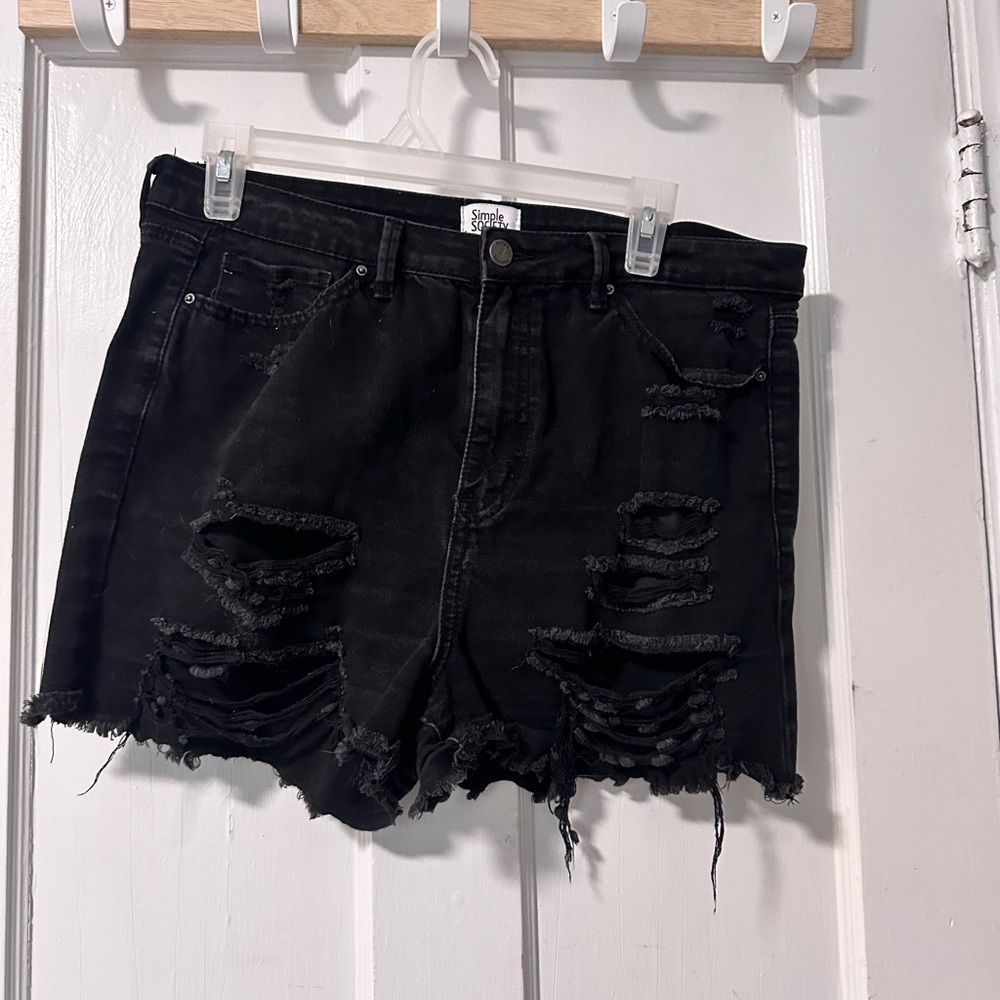 Cutoff Shorts in distress